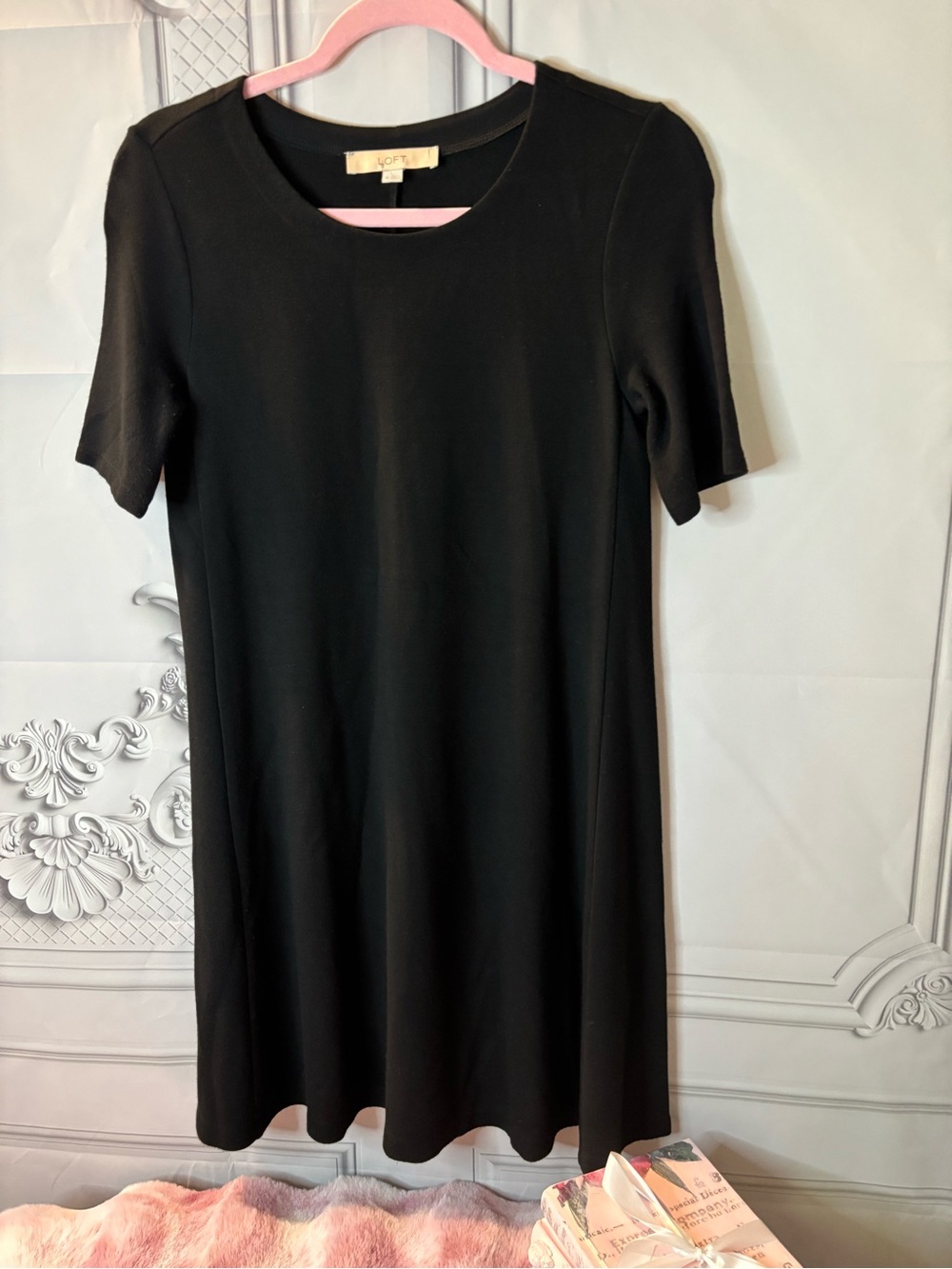 Ann Taylor LOFT Black Short-Sleeve A-Line Dress, Size XS